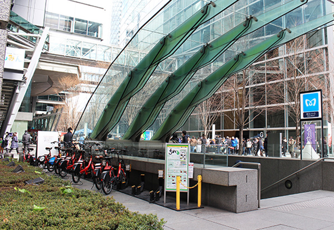 東京国際フォーラム（千代田区）のサイクルポート