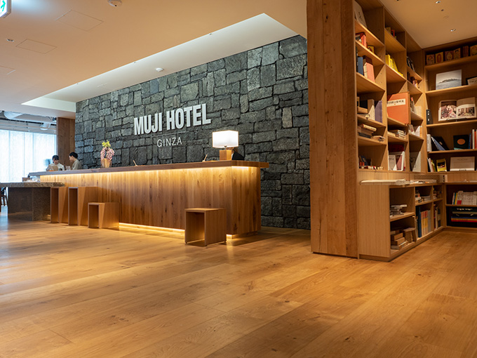 MUJI HOTEL GINZA 6階のフロント