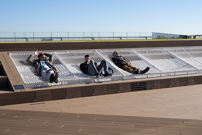 「CLOUD HAMMOCK」と名付けられたコーナー